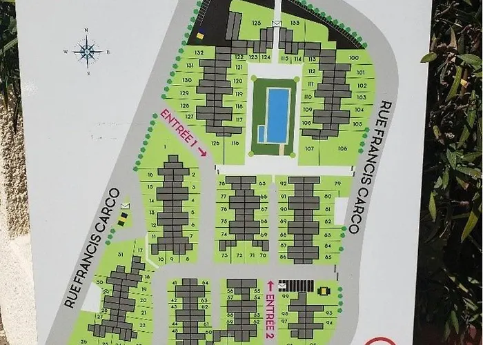 شقة Superbe Pavillon Dans Avec Piscine -parking Privatif -6cyc119